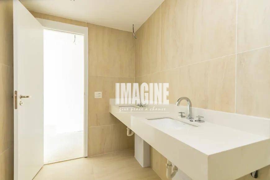 Apartamento à venda com 3 quartos, 149m² - Foto 15