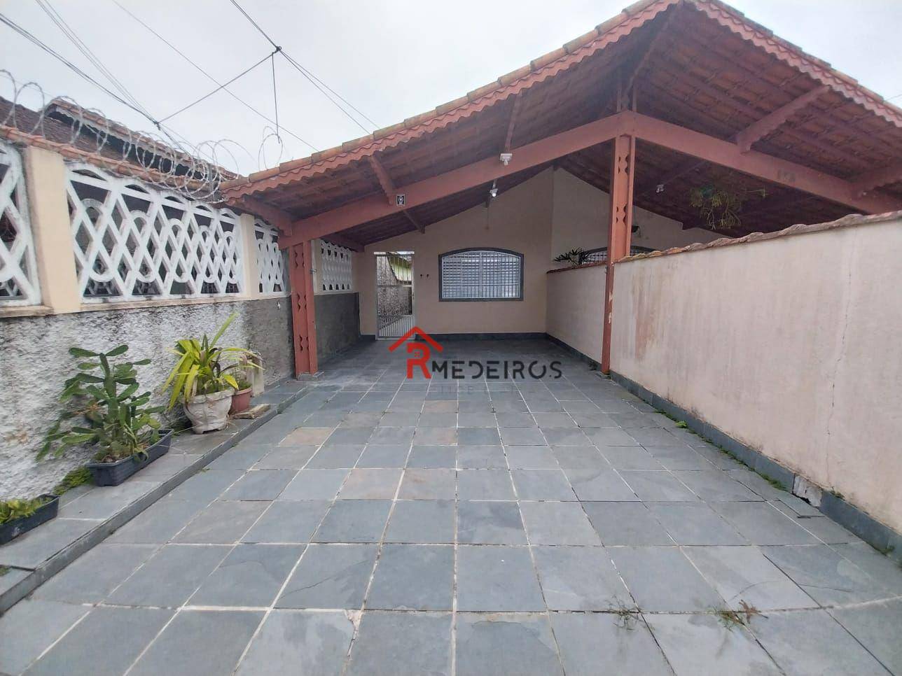 Casa à venda com 4 quartos, 120m² - Foto 2