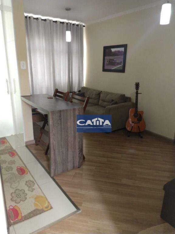 Apartamento à venda com 2 quartos, 45m² - Foto 3