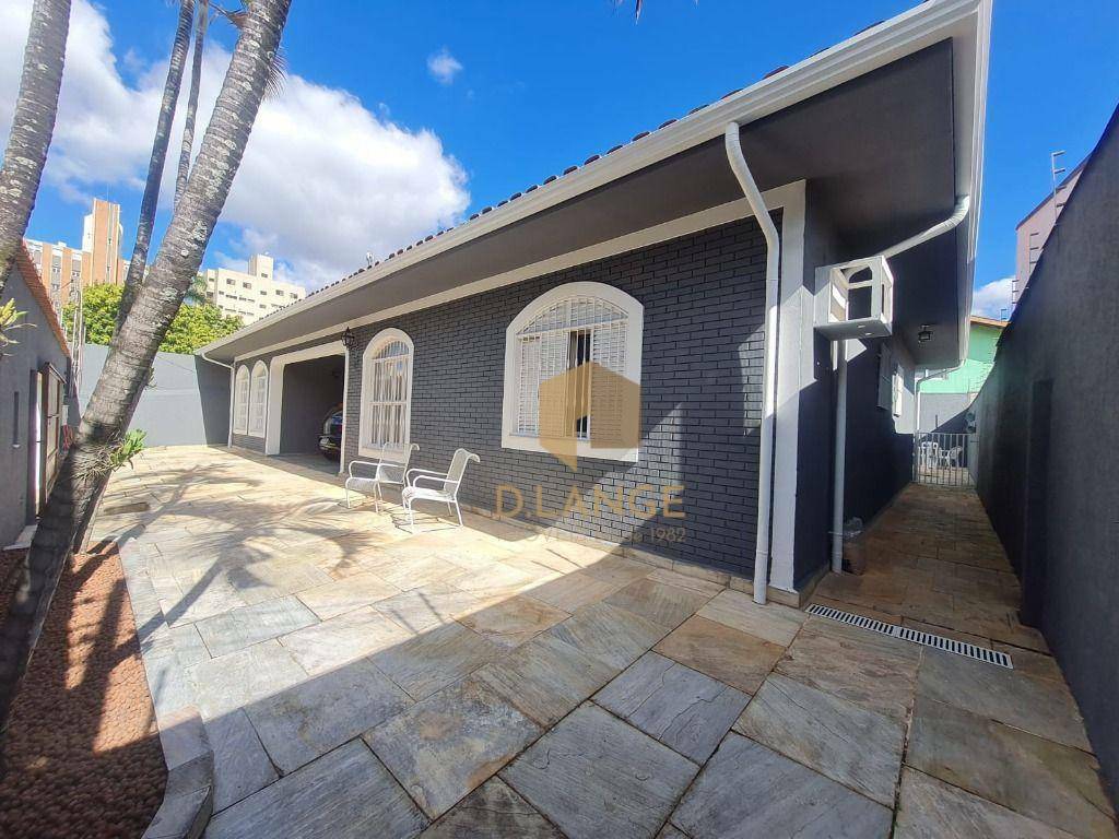 Casa à venda com 4 quartos, 214m² - Foto 3