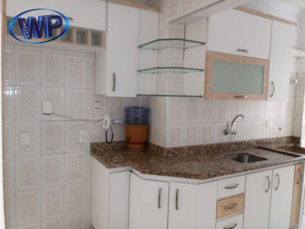 Apartamento à venda com 2 quartos, 70m² - Foto 5