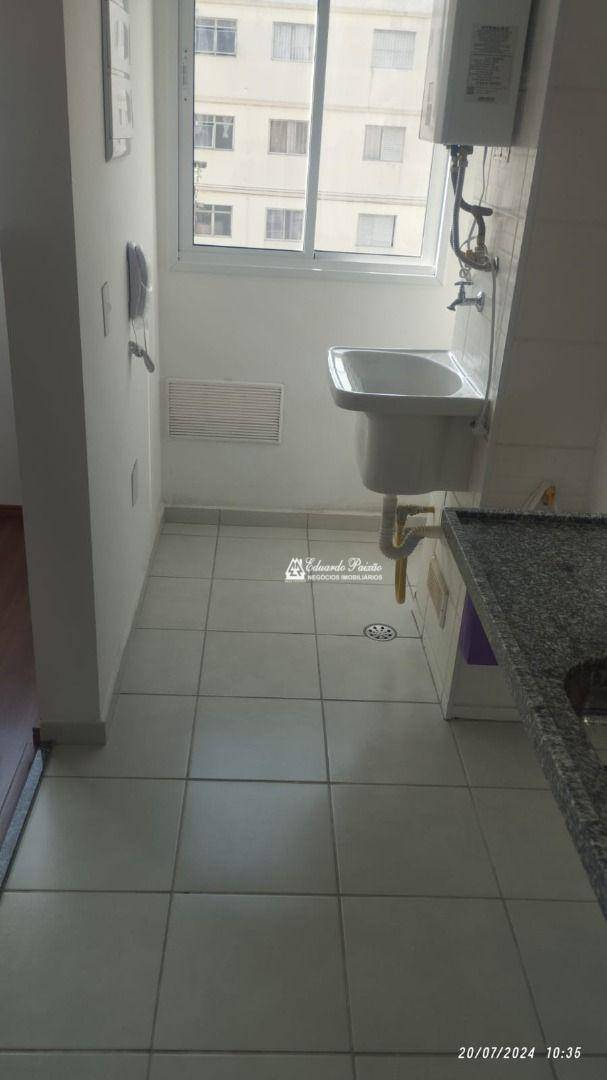Apartamento para alugar com 2 quartos, 33m² - Foto 8