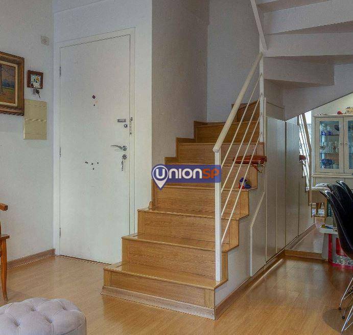 Apartamento à venda com 2 quartos, 76m² - Foto 4