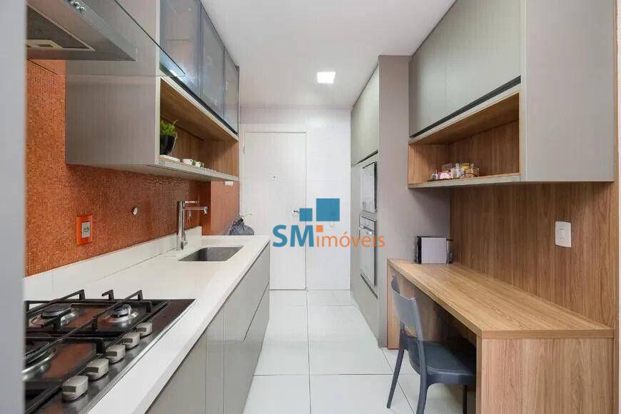 Apartamento para alugar com 2 quartos, 121m² - Foto 10