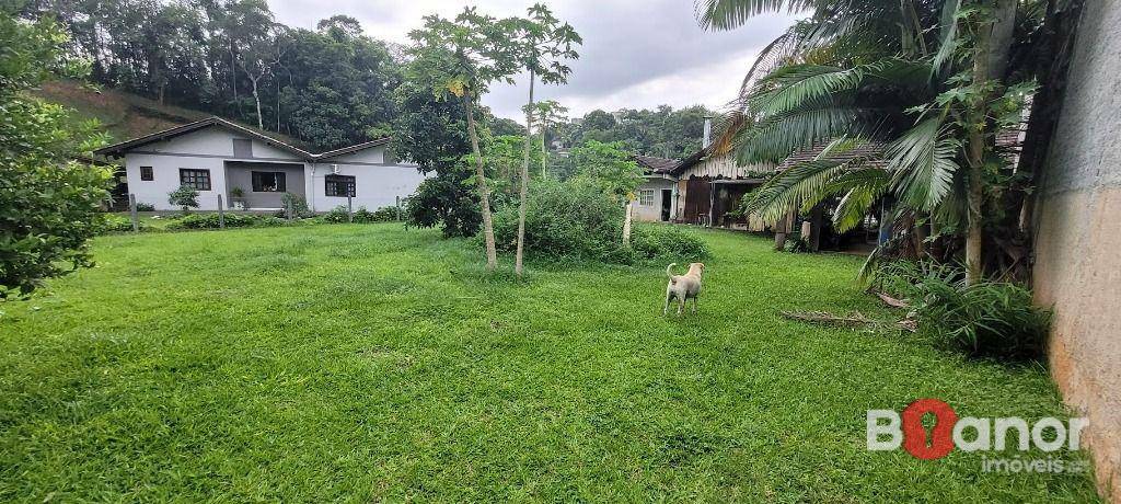 Casa à venda com 2 quartos, 100m² - Foto 12