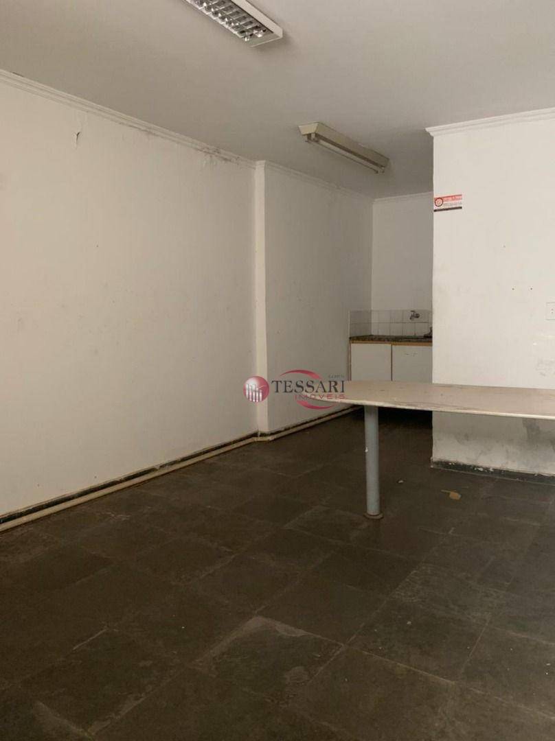 Casa à venda e aluguel, 366m² - Foto 17