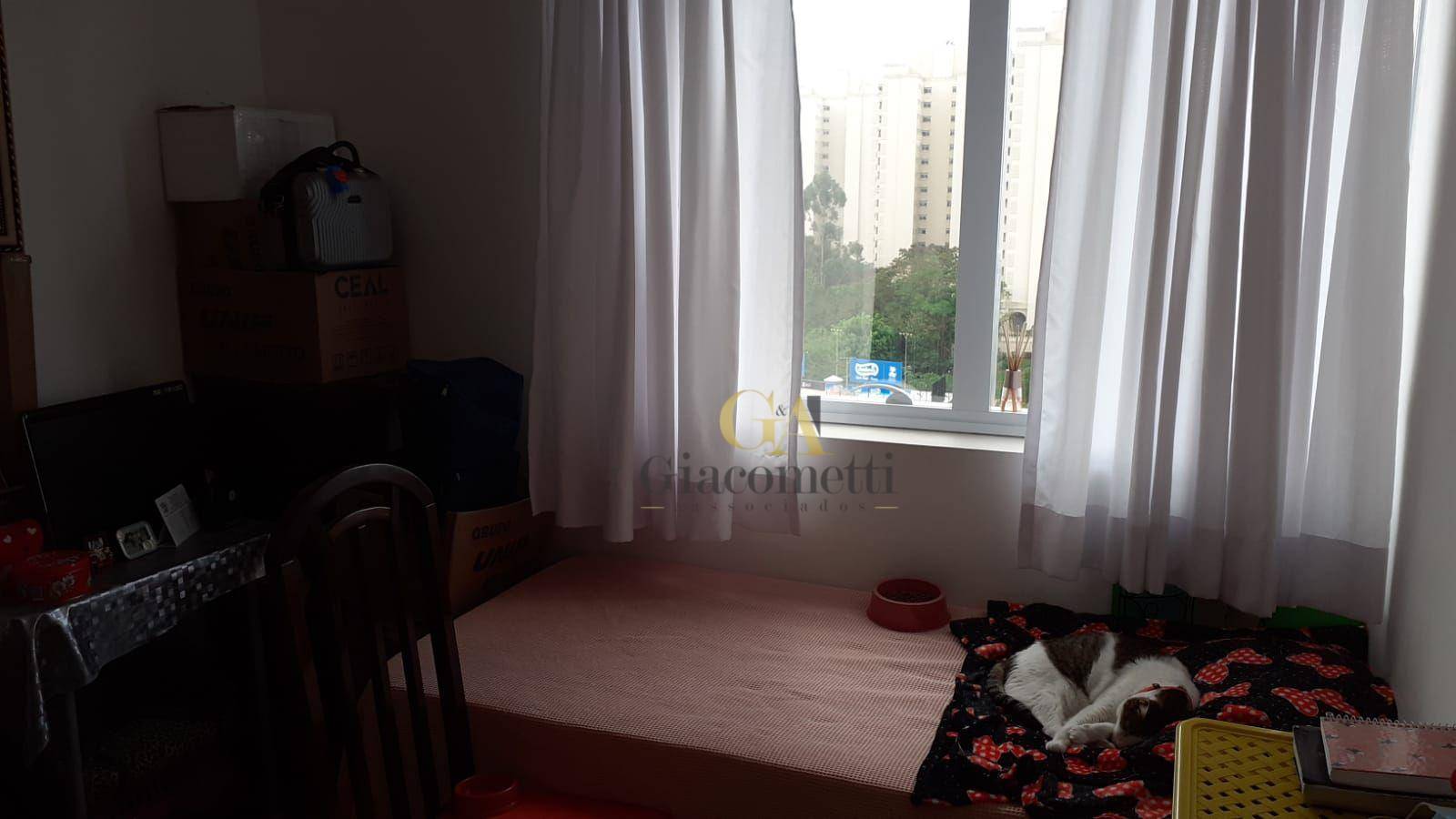 Apartamento à venda com 2 quartos, 58m² - Foto 18