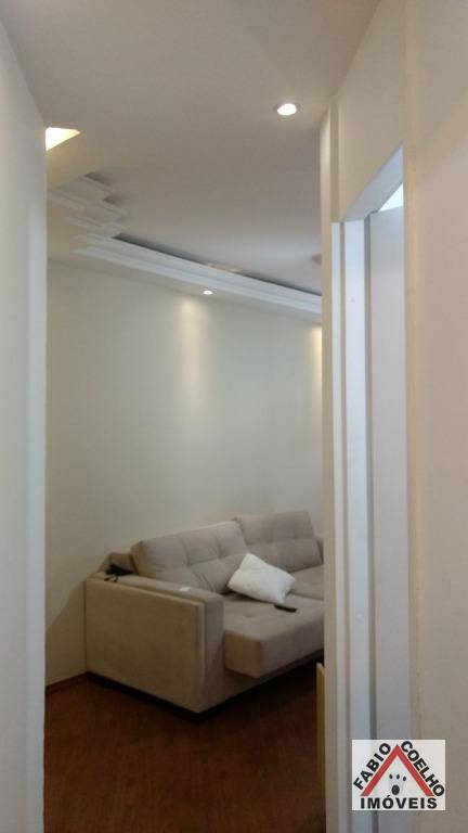 Apartamento à venda com 2 quartos, 48m² - Foto 4