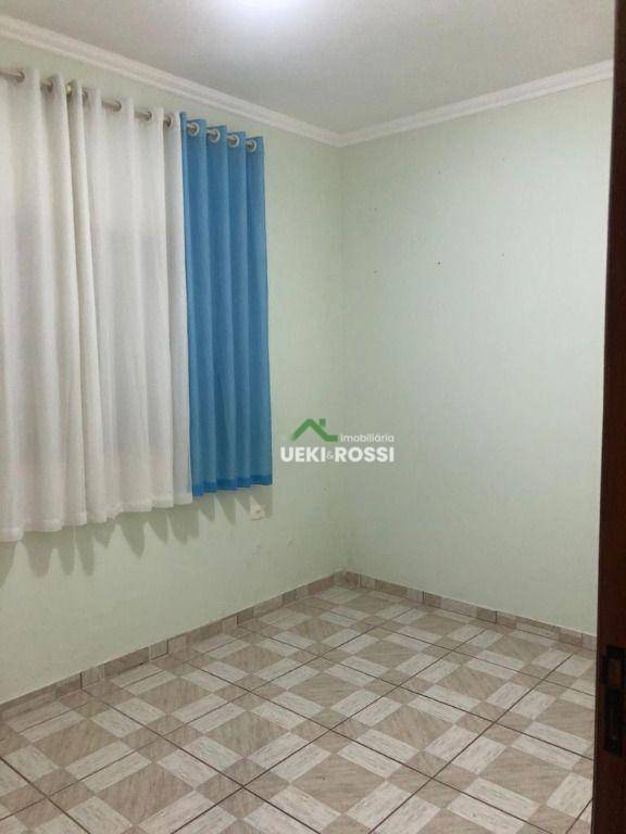 Casa à venda com 3 quartos, 97m² - Foto 13