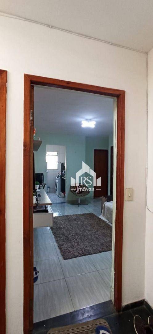 Apartamento à venda com 1 quarto, 42m² - Foto 10