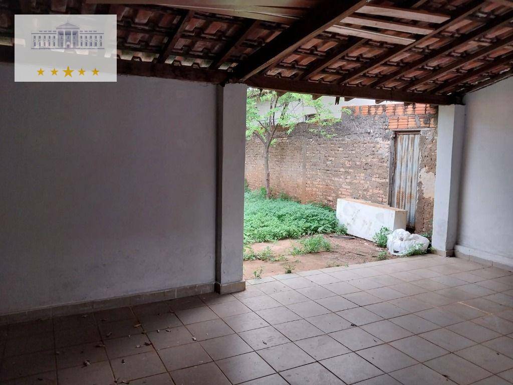 Casa à venda com 3 quartos, 186m² - Foto 5