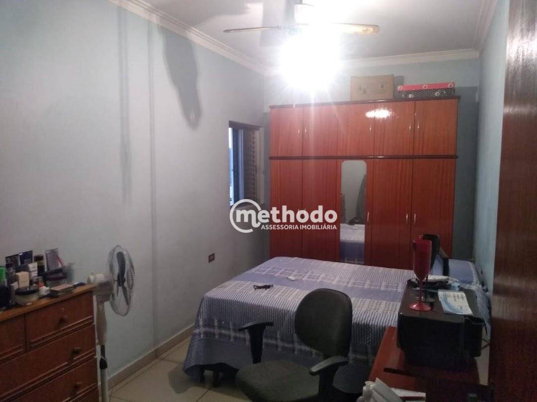 Casa à venda com 4 quartos, 250m² - Foto 5