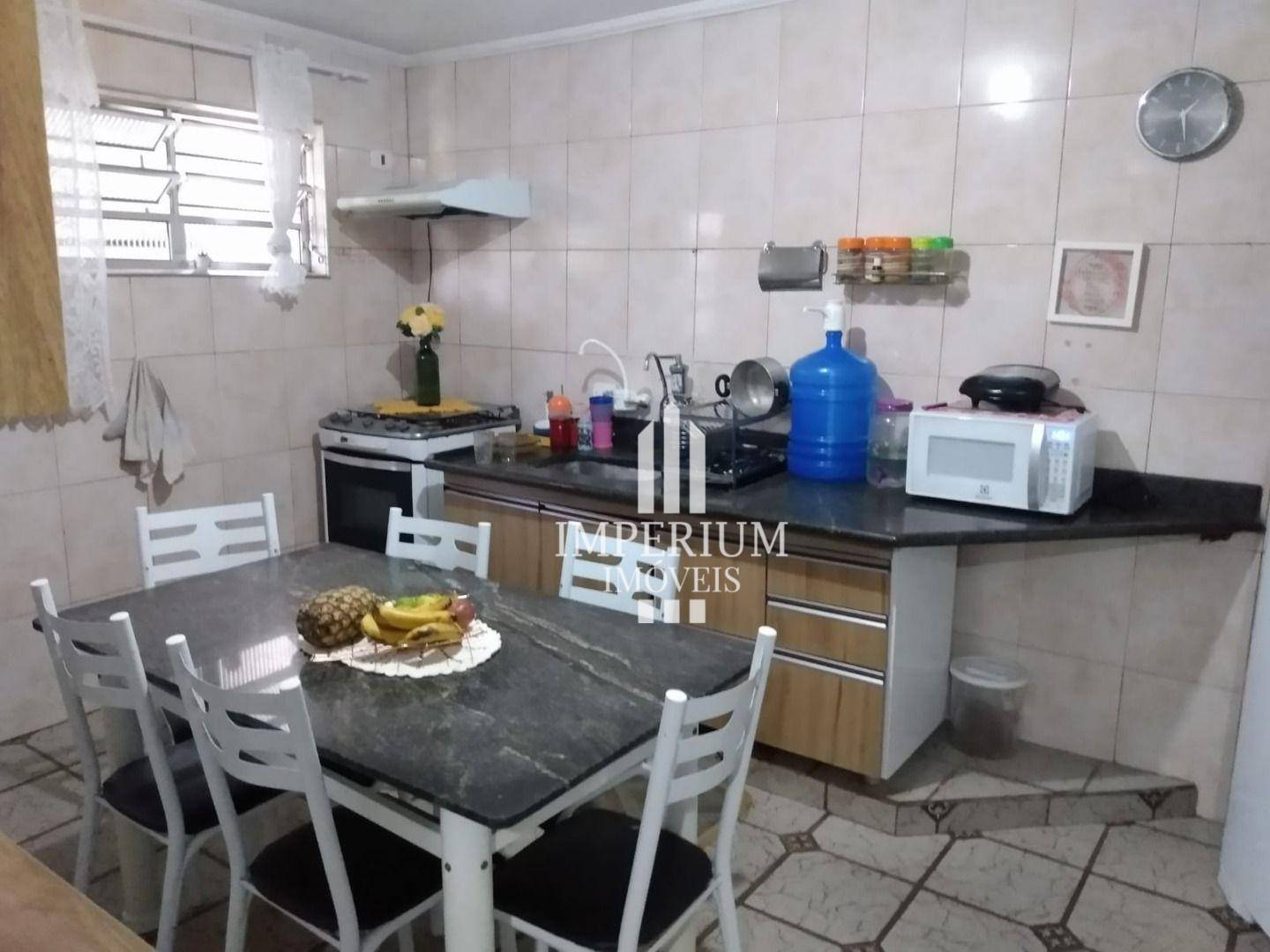 Sobrado à venda com 2 quartos, 180m² - Foto 4