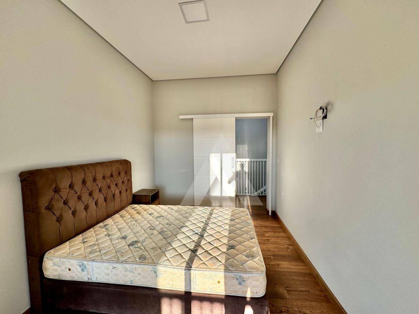 Casa à venda com 2 quartos, 130m² - Foto 5