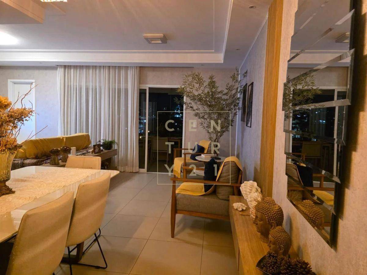 Apartamento à venda com 3 quartos, 134m² - Foto 1