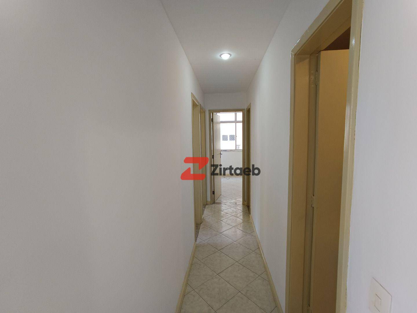 Apartamento para alugar com 3 quartos, 90m² - Foto 42