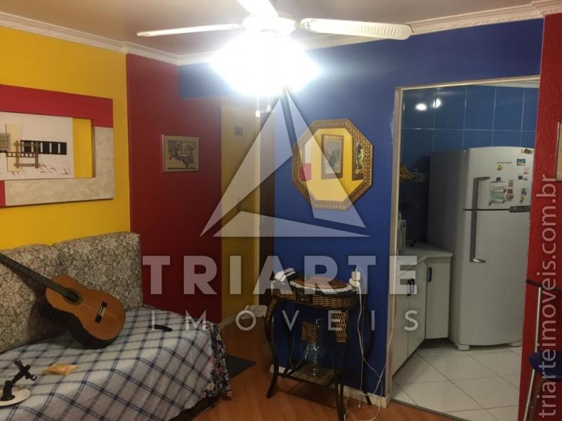 Apartamento à venda com 3 quartos, 83m² - Foto 8