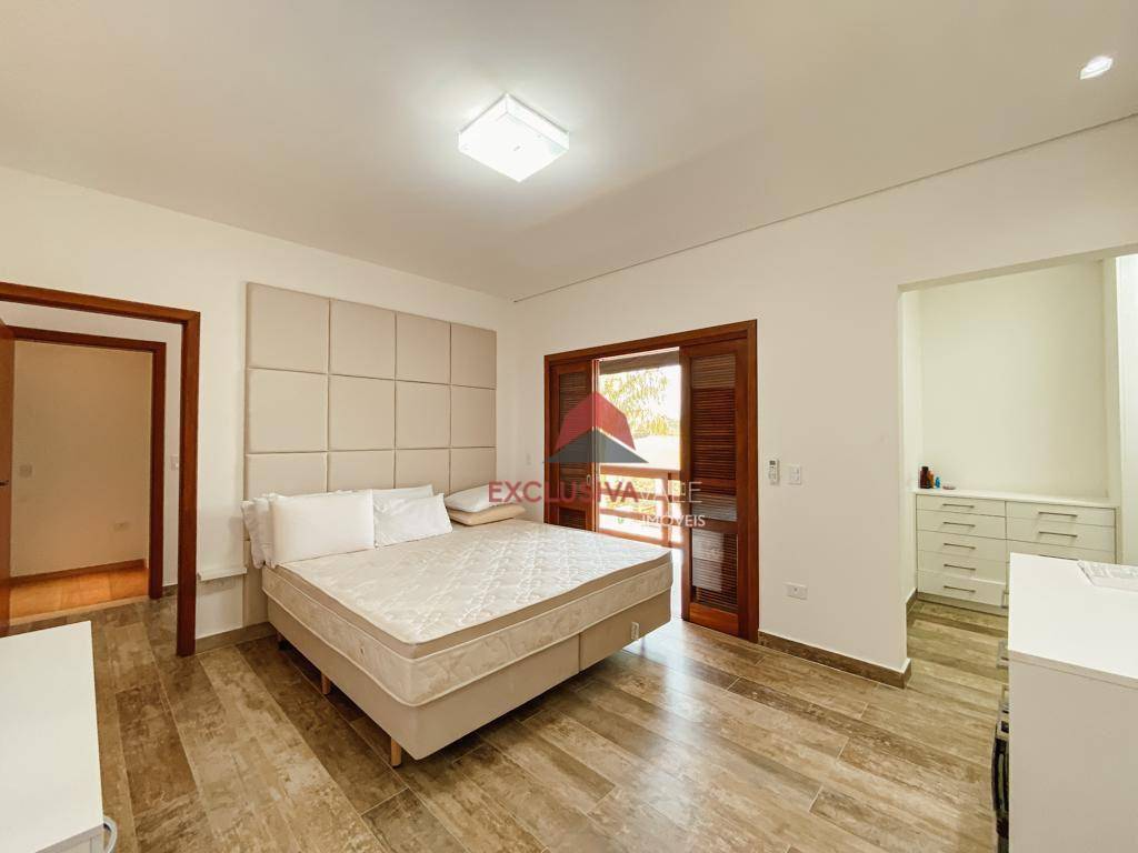 Casa de Condomínio à venda com 5 quartos, 600m² - Foto 24