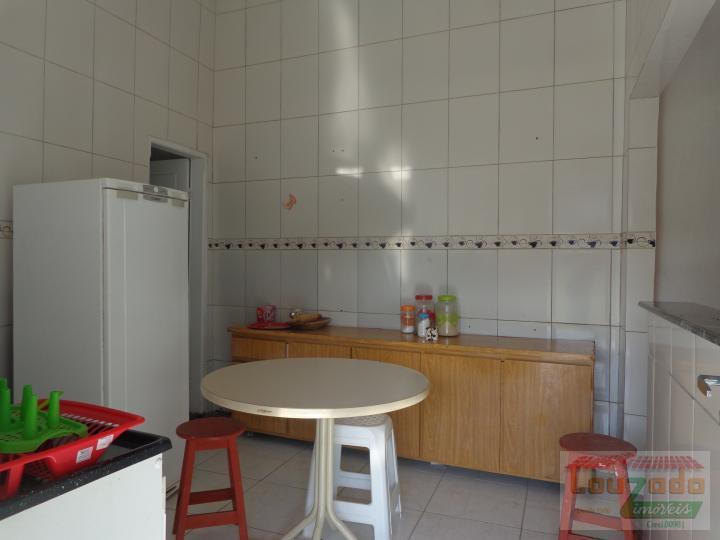 Casa à venda com 3 quartos, 250m² - Foto 5