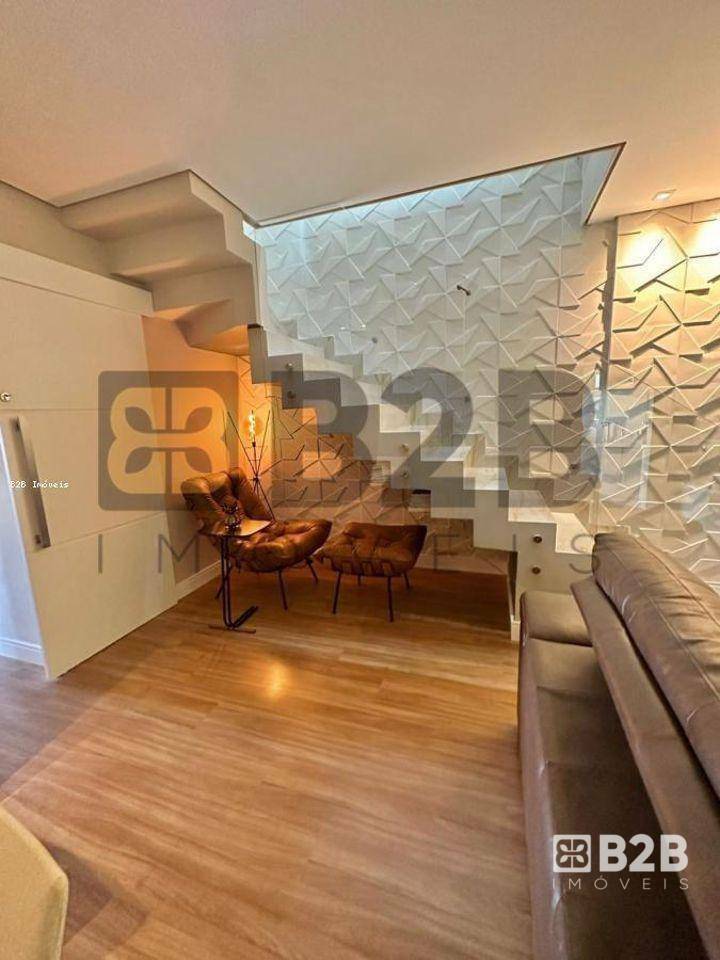 Apartamento à venda com 2 quartos, 138m² - Foto 2