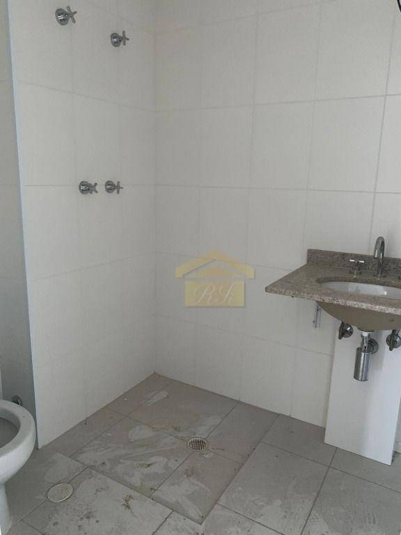 Apartamento à venda com 2 quartos, 81m² - Foto 9