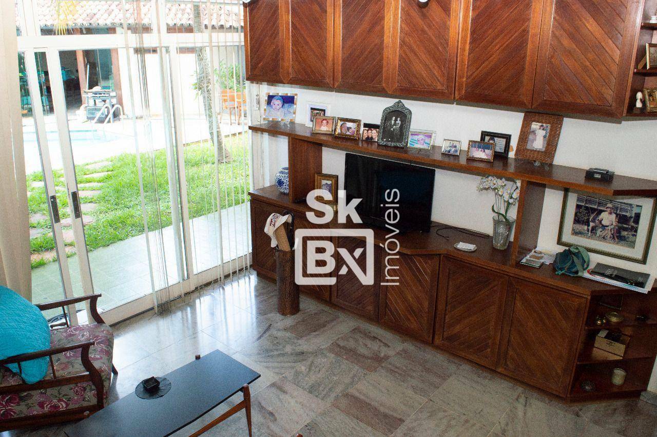 Casa à venda com 4 quartos, 340m² - Foto 5
