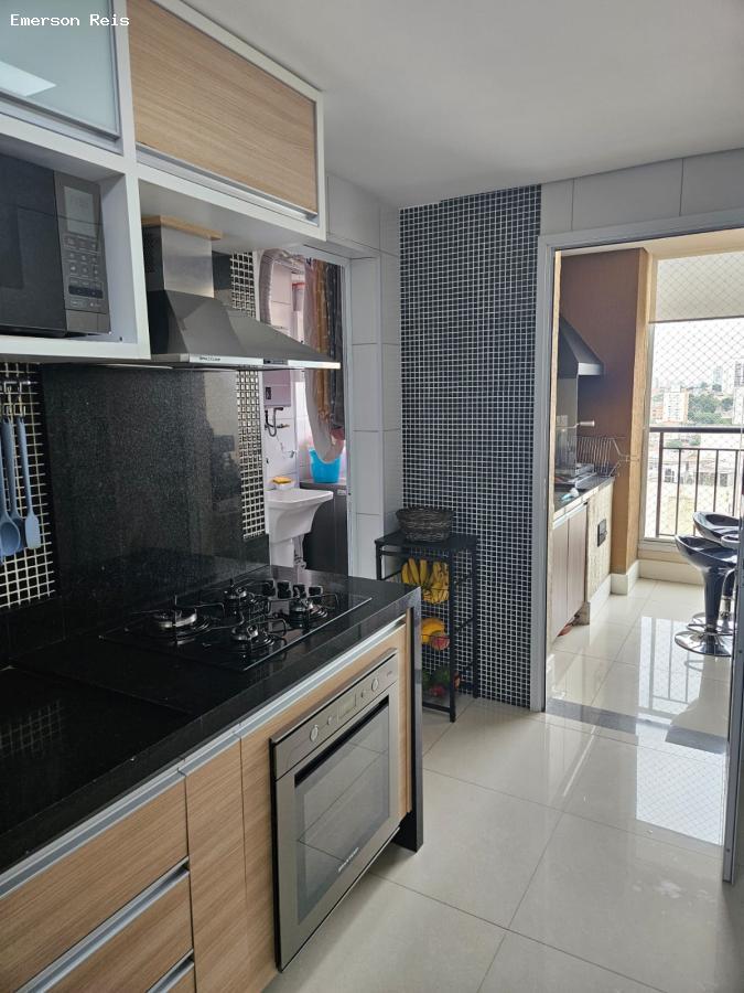 Apartamento à venda com 3 quartos, 100m² - Foto 18