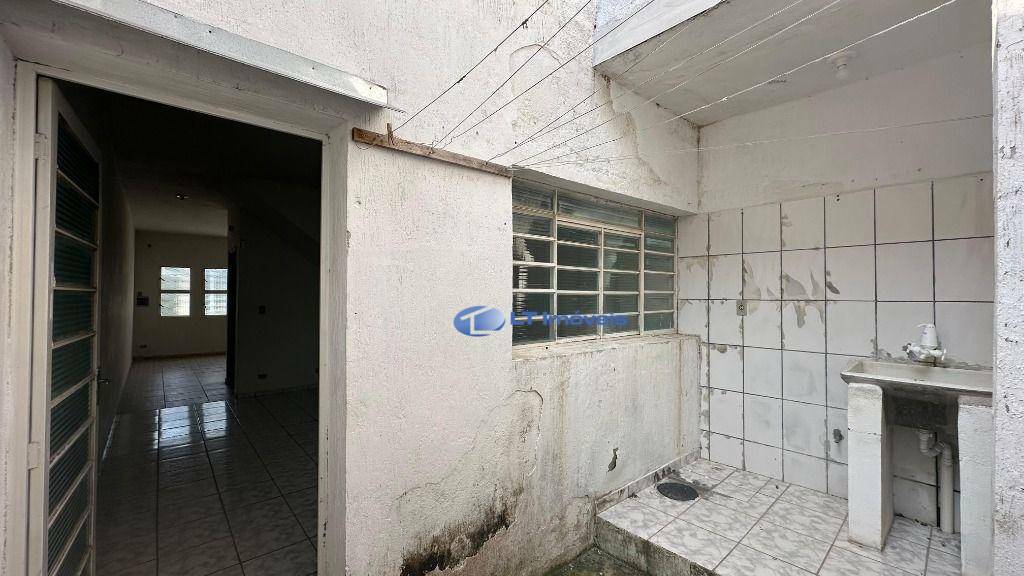 Sobrado para alugar com 2 quartos, 95m² - Foto 16