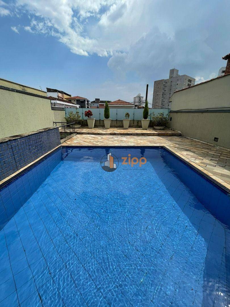 Sobrado à venda com 4 quartos, 325m² - Foto 1