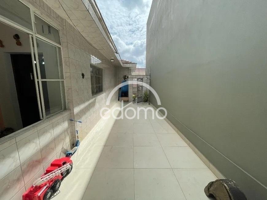 Casa para alugar com 3 quartos, 250m² - Foto 21