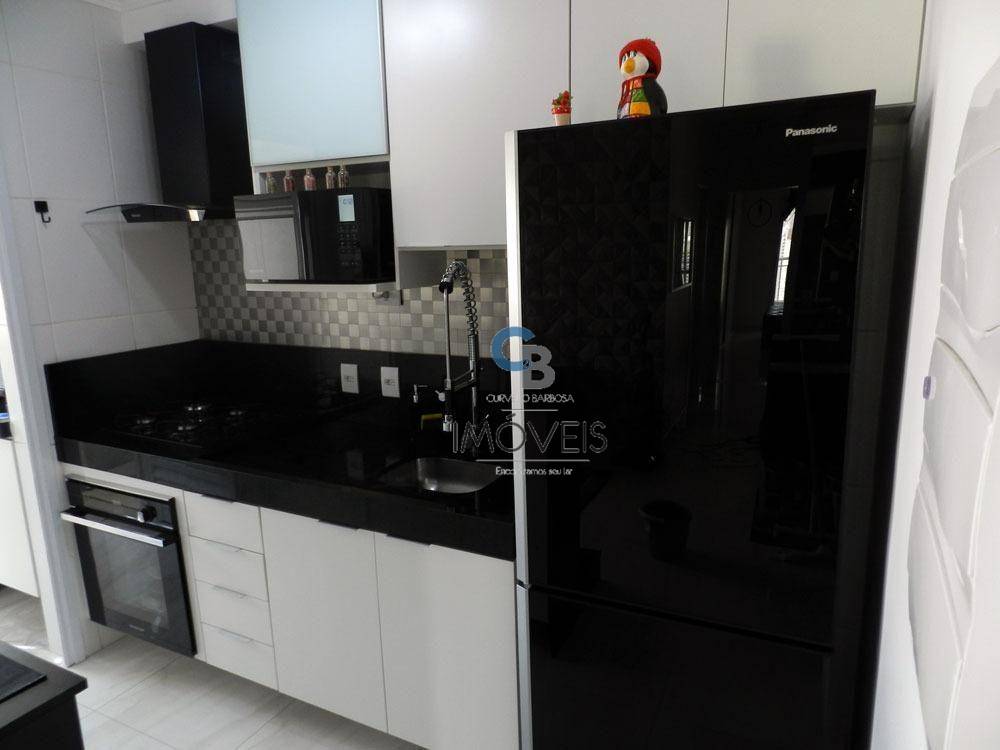 Apartamento à venda com 2 quartos, 80m² - Foto 9
