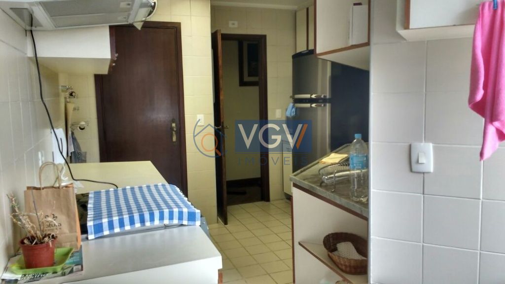 Apartamento à venda com 2 quartos, 85m² - Foto 11