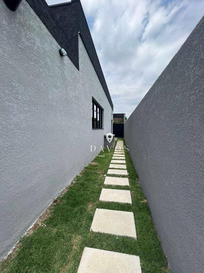 Casa de Condomínio à venda com 4 quartos, 390m² - Foto 32