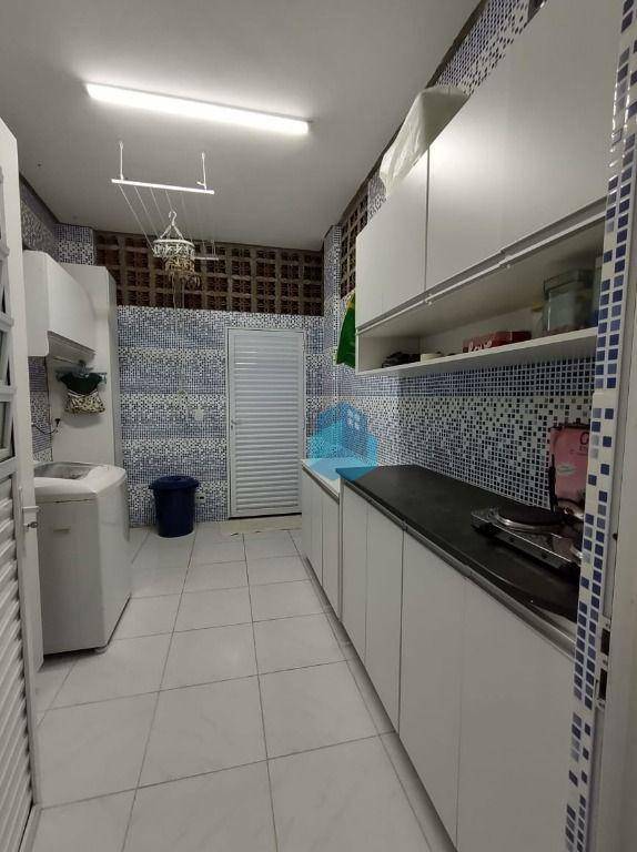 Casa à venda com 3 quartos, 164m² - Foto 13