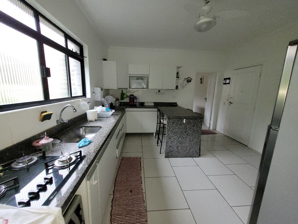 Apartamento à venda com 3 quartos, 134m² - Foto 15