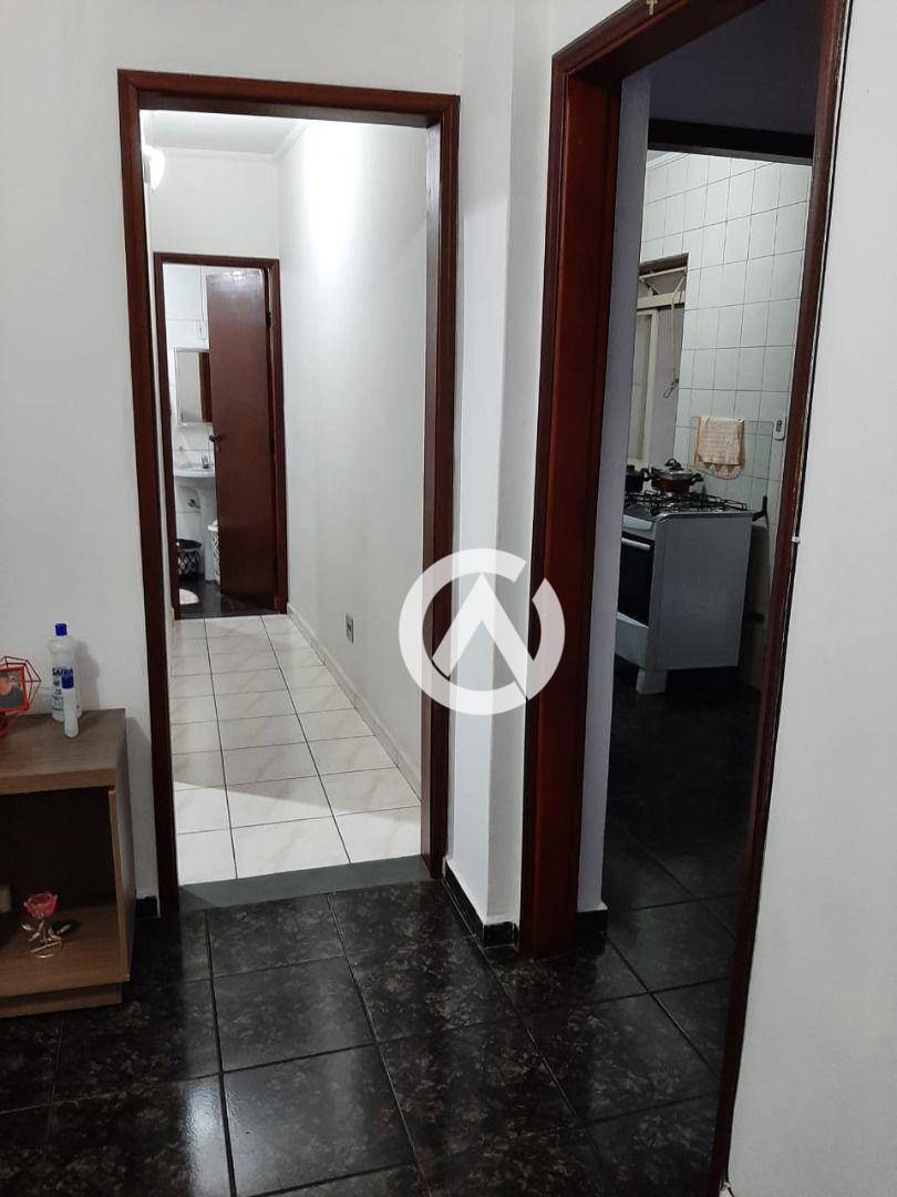 Apartamento à venda com 2 quartos, 71m² - Foto 2