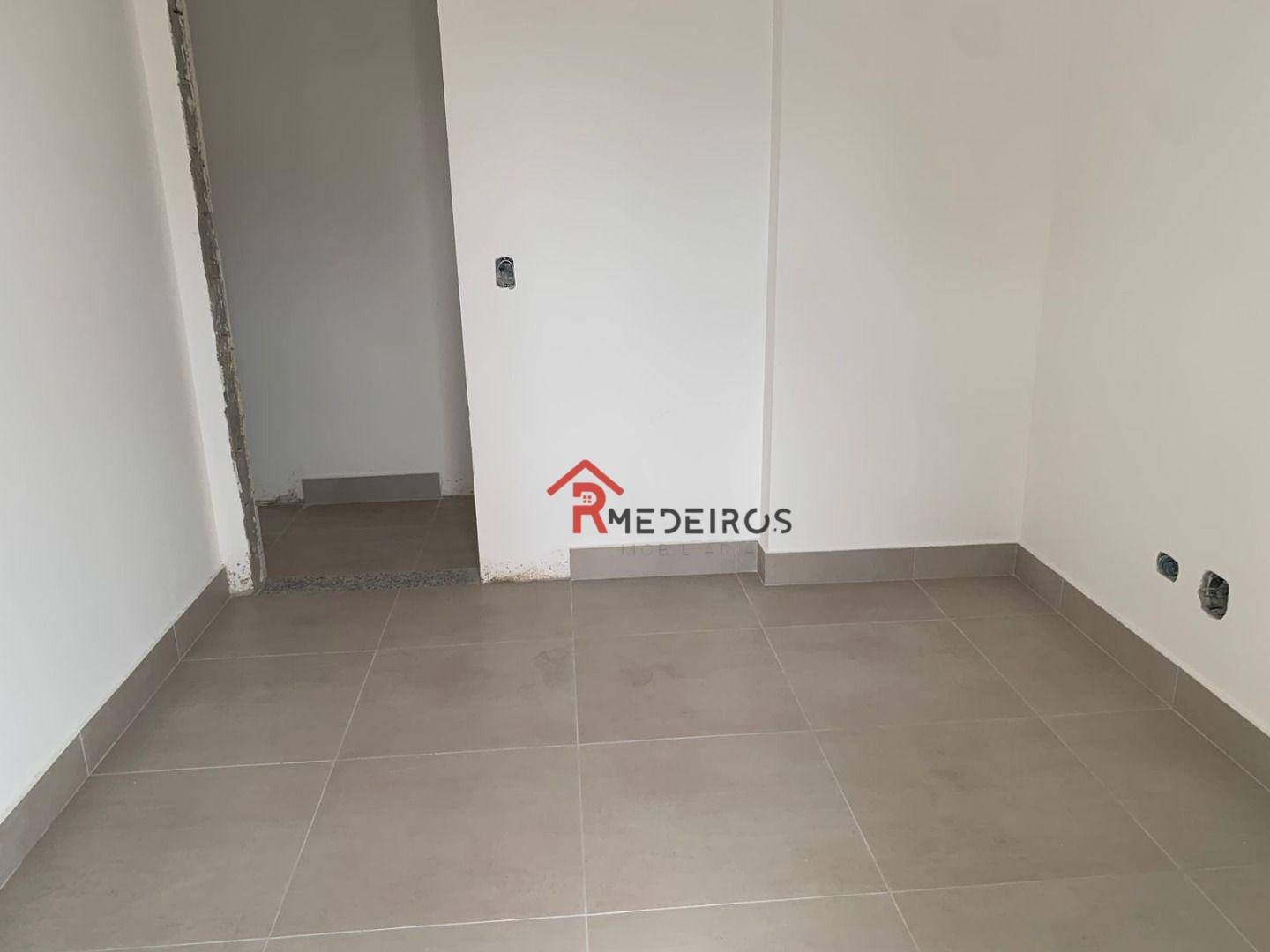 Apartamento à venda com 3 quartos, 143m² - Foto 21