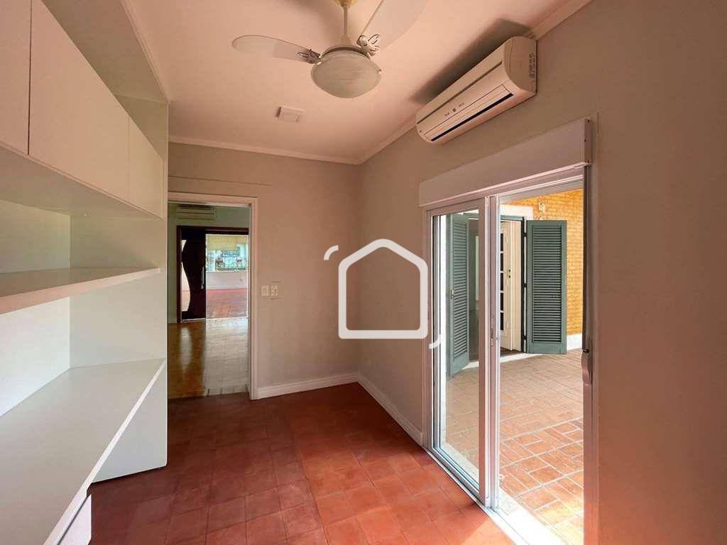 Casa à venda com 4 quartos, 800m² - Foto 24