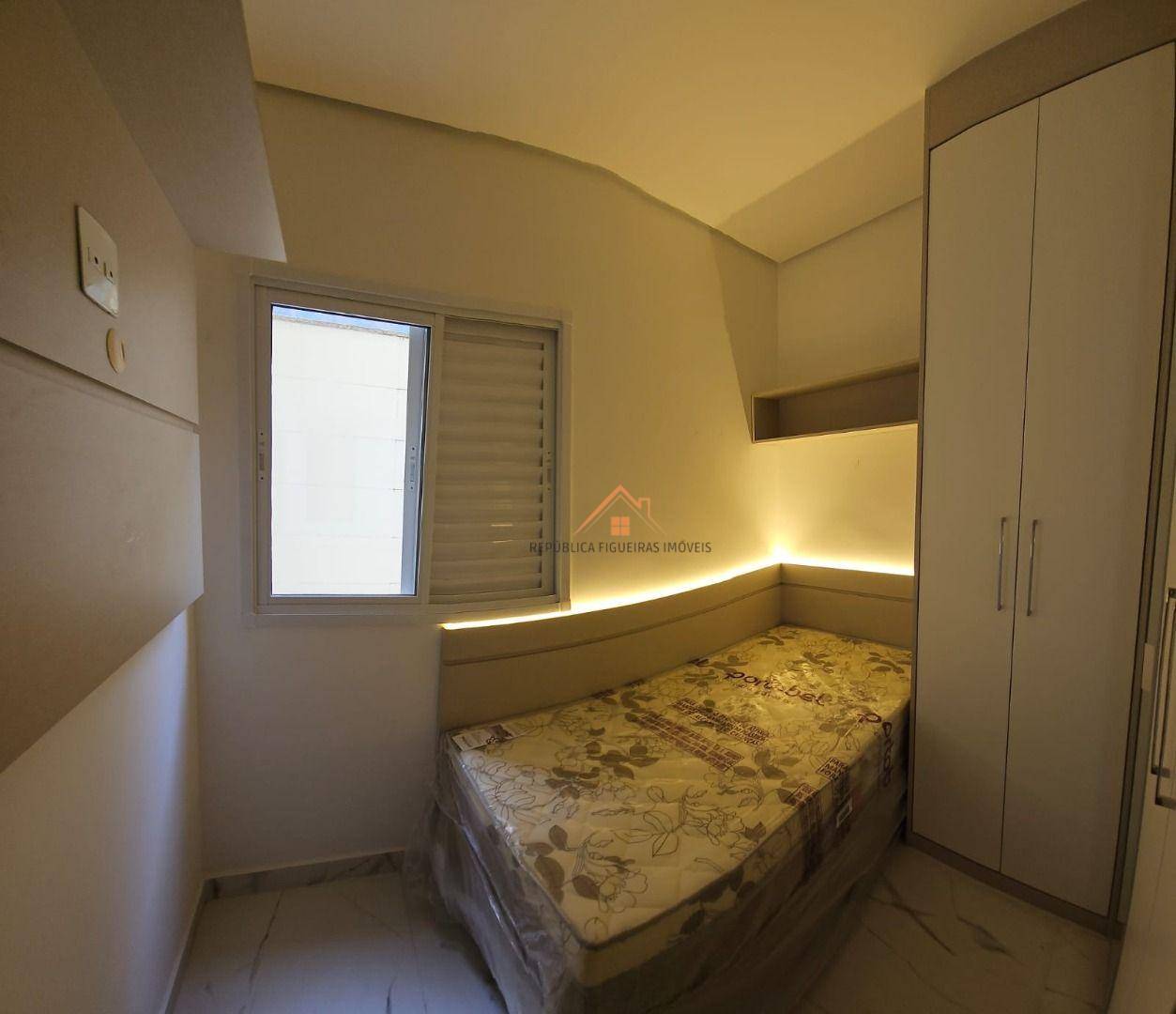 Apartamento à venda com 3 quartos, 90m² - Foto 18