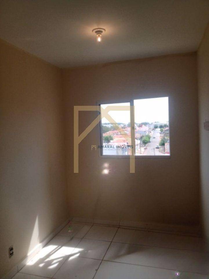 Apartamento à venda com 2 quartos, 44m² - Foto 3