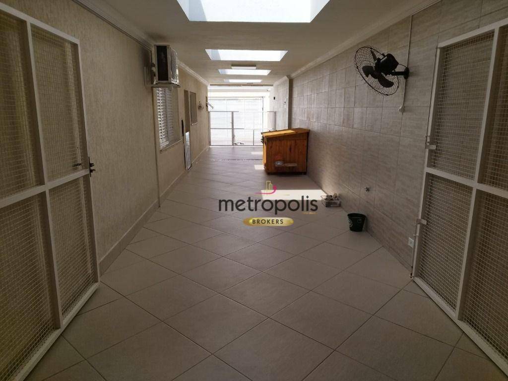 Casa à venda e aluguel com 3 quartos, 270m² - Foto 6