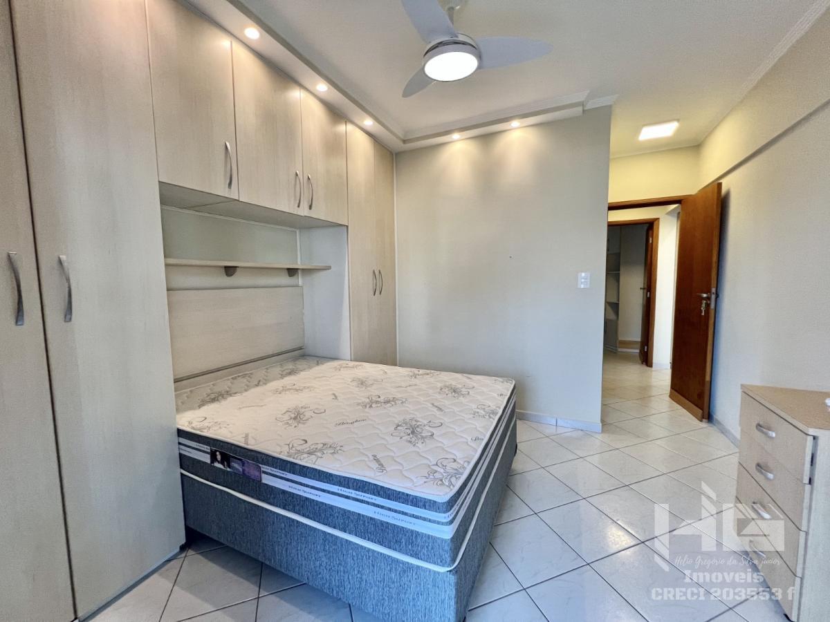 Apartamento à venda com 2 quartos, 80m² - Foto 8