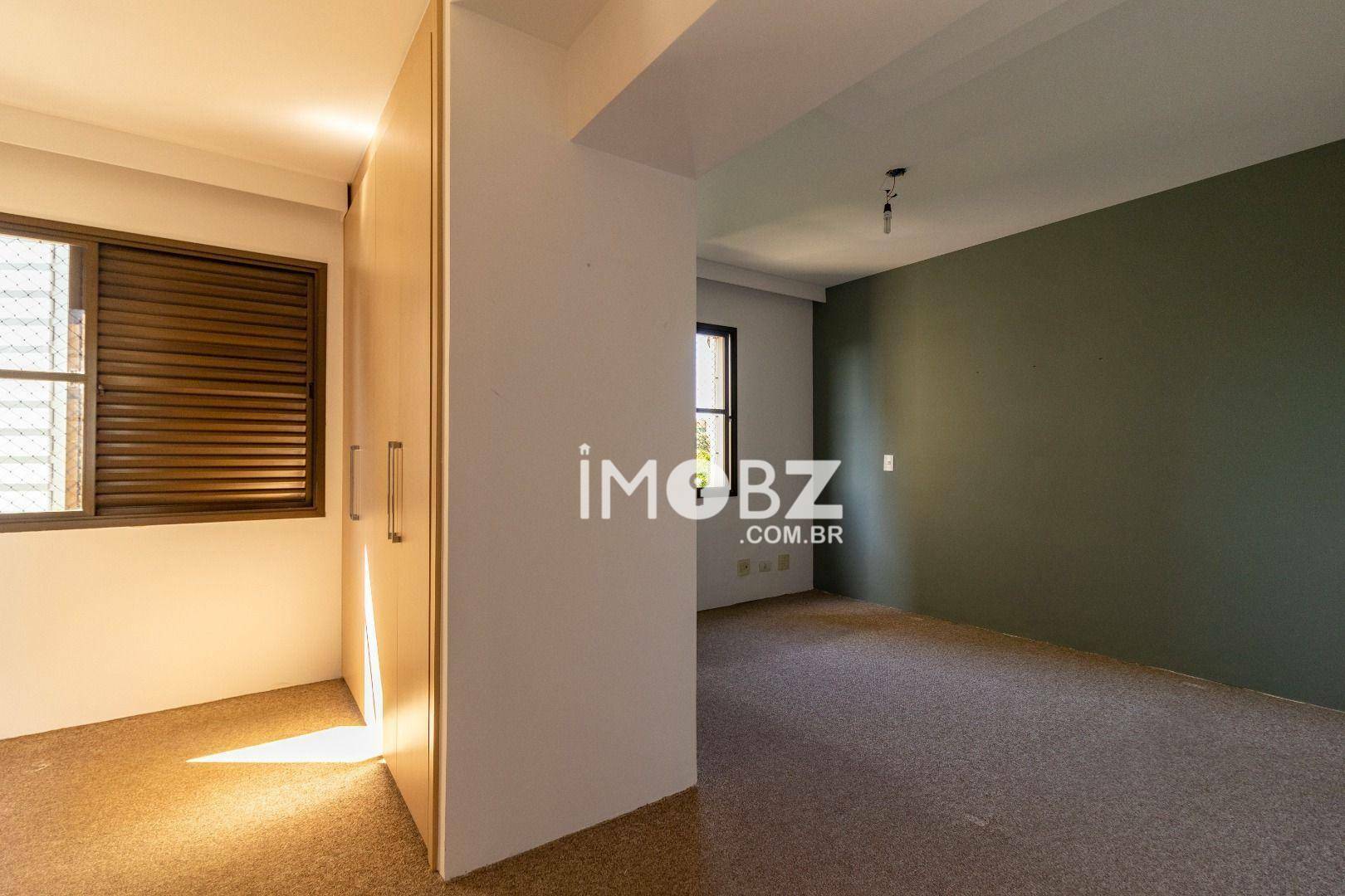 Apartamento à venda com 3 quartos, 160m² - Foto 8