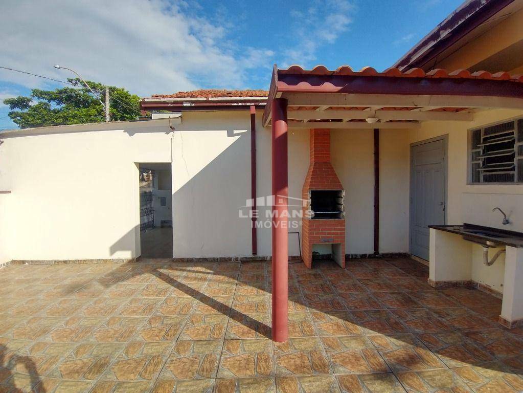 Casa à venda com 3 quartos, 101m² - Foto 9