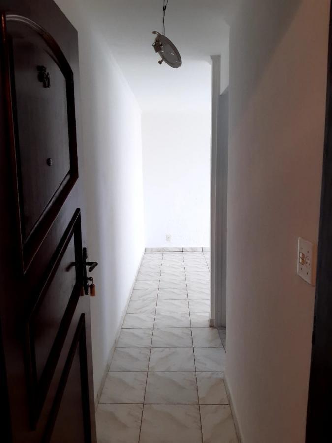 Apartamento à venda com 2 quartos, 55m² - Foto 3