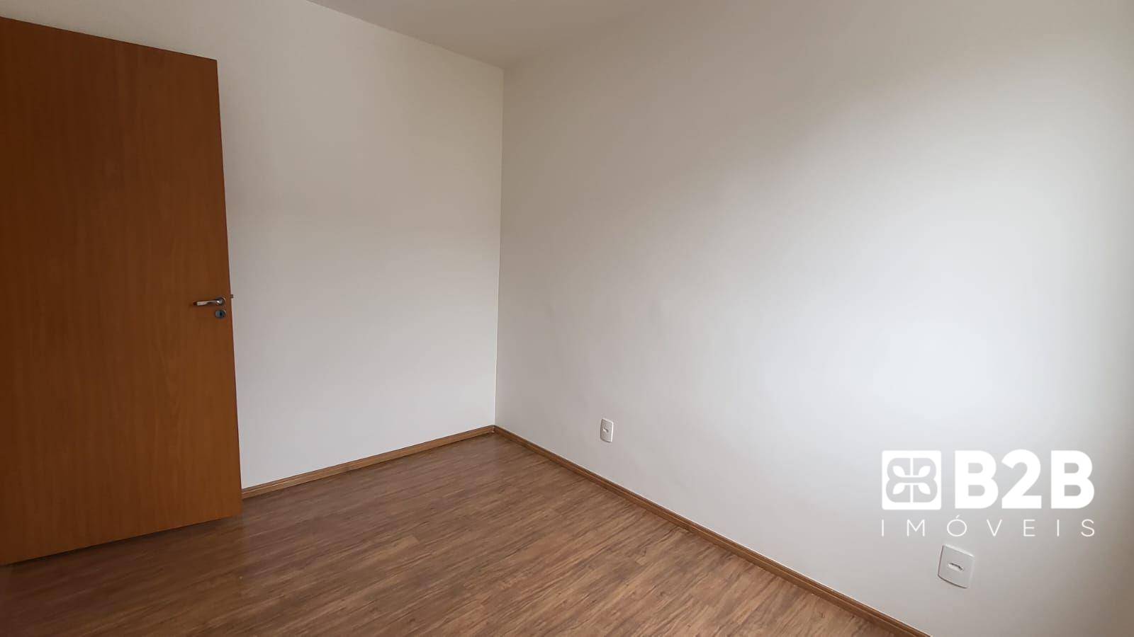 Apartamento à venda com 2 quartos, 42m² - Foto 13