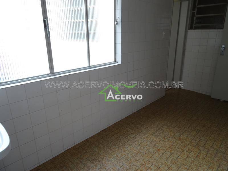 Apartamento à venda com 3 quartos, 157m² - Foto 14