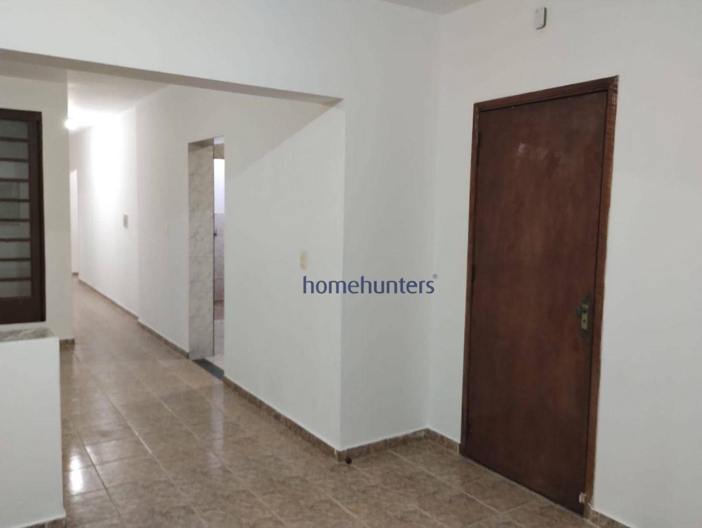 Casa para alugar com 3 quartos, 200m² - Foto 10