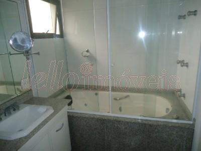 Apartamento para alugar com 3 quartos, 133m² - Foto 13