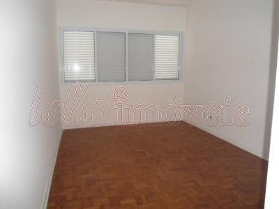 Apartamento à venda com 3 quartos, 256m² - Foto 9